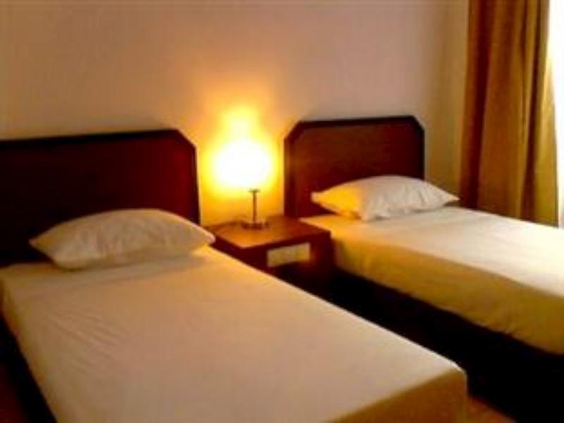 Lucky Hotel 3*